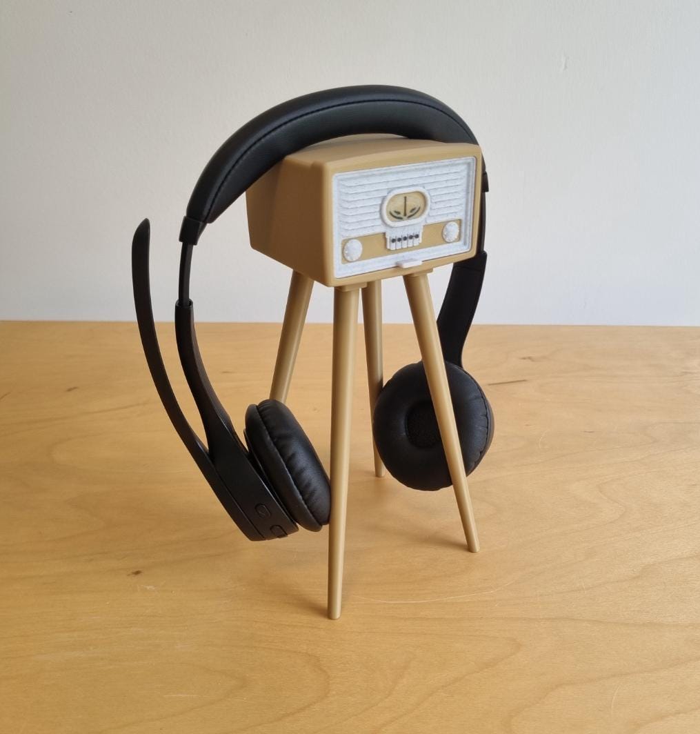 Retro Vintage Radio Headphone Stand with Storage Drawer for Ear Buds