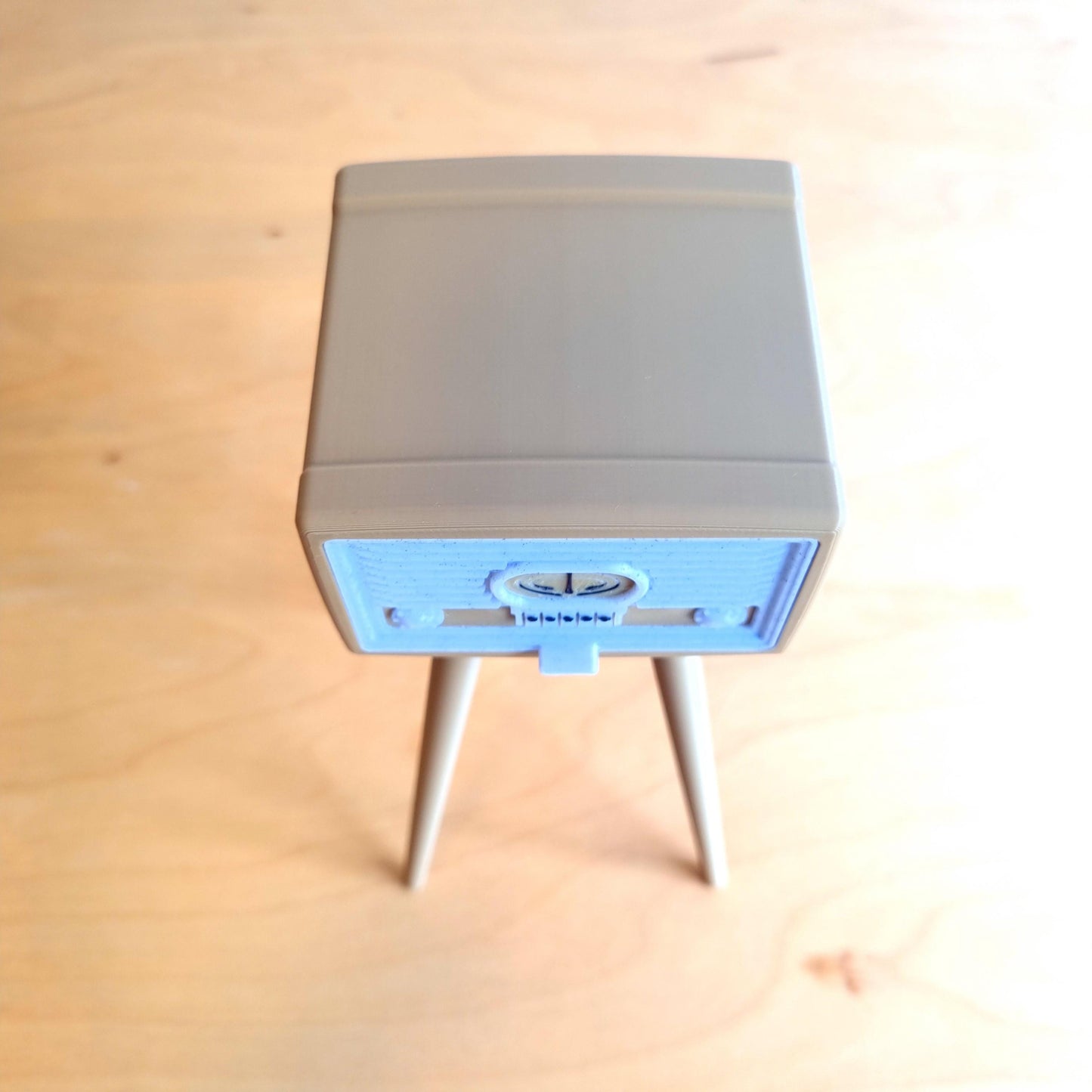 Retro Vintage Radio Headphone Stand with Storage Drawer for Ear Buds